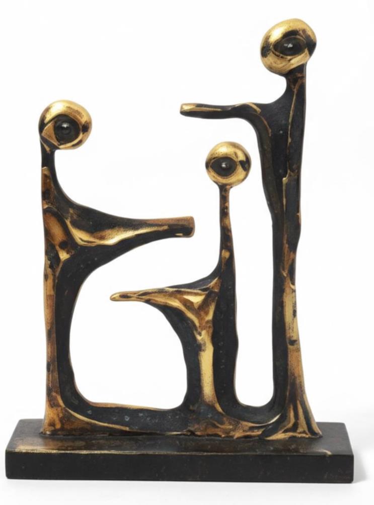 Objeto de Parede VII — Objeto de Parede. Bronze maciço puro · base em granito preto absoluto. Roberto Claussen.